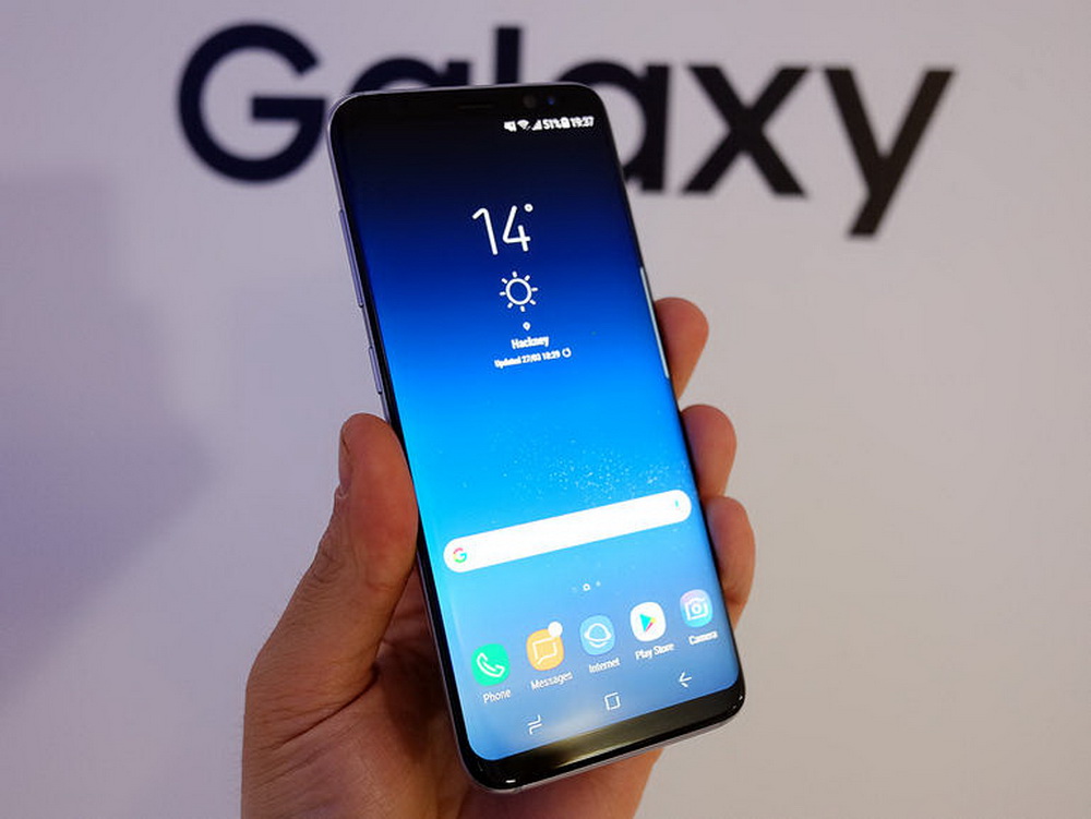 samsung galaxy 821 review