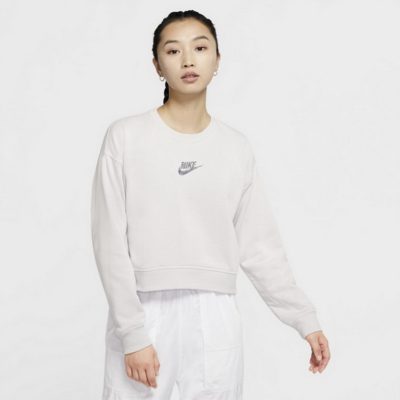 ไนกี้ Nike Revival Collection