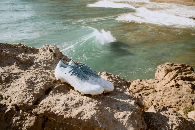 อาดิดาสเปิดตัว “Parley Boot Pack” รองเท้าฟุตบอลคอลเลกชันแรก ที่ออกแบบเพื่อช่วยลดปัญหาขยะพลาสติกในมหาสมุทร